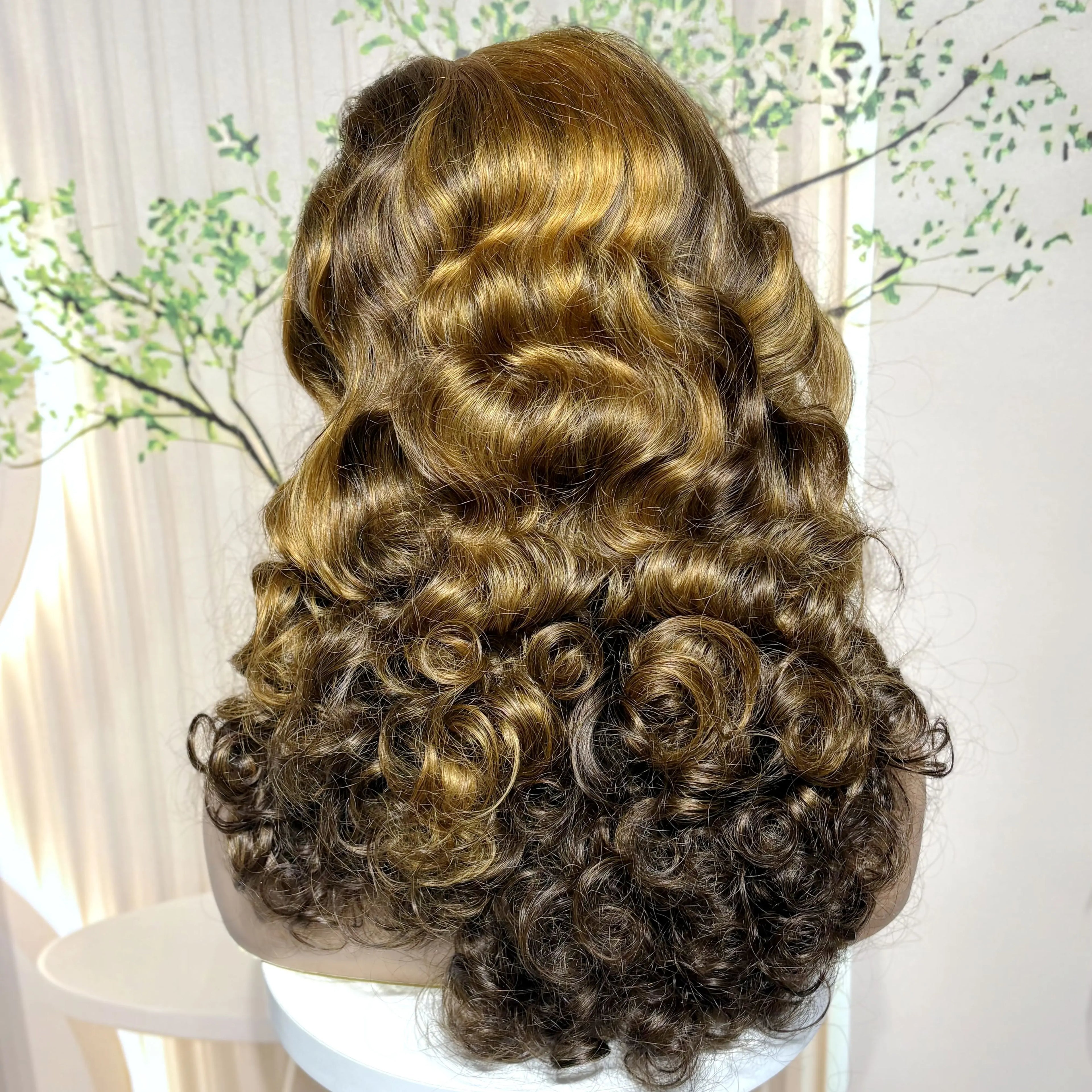 13x4 Lace Front Highlight Bouncy Curly Human Hair Wigs 300% Density 14-22in Colored Loose Wave Brazilian Remy Hair Wig for Women