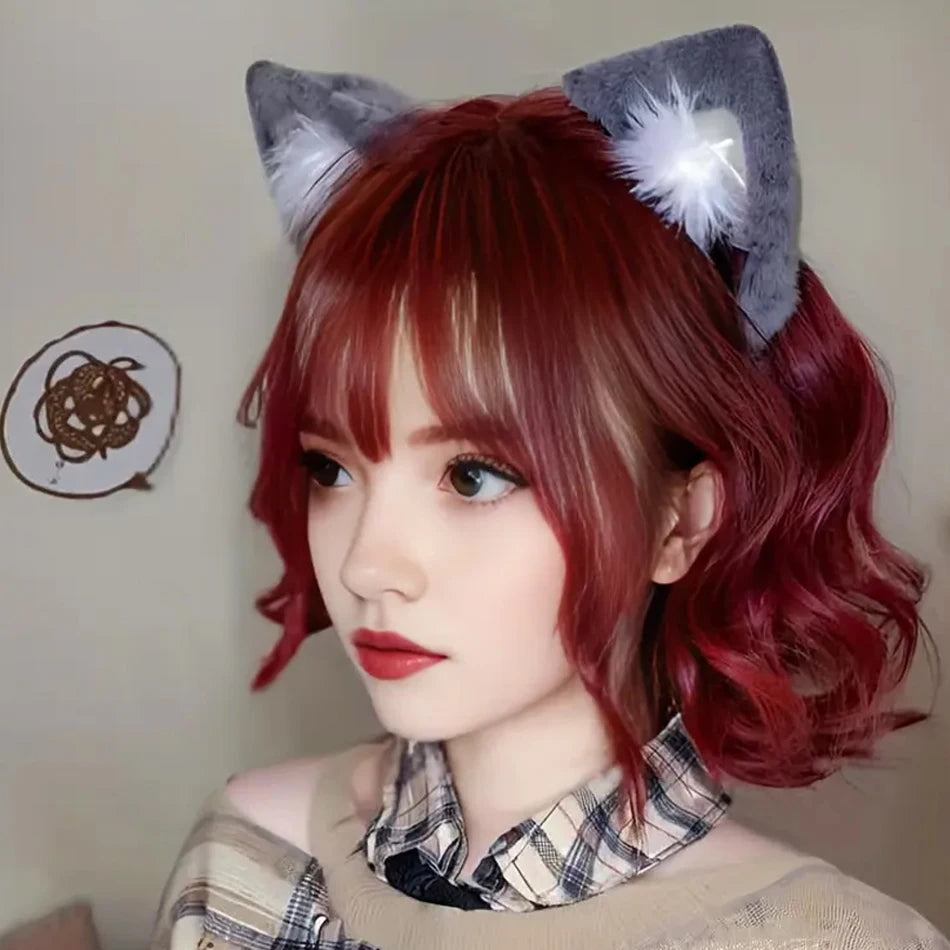 Cute Raspberry Red Synthetic Hair Short Curly Full Machine Made BOB Wig With Bangs Natural Simulated Scalp Cosplay Wig For Women